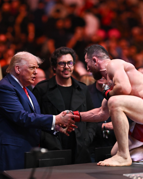 merab dvalishvilisa da donald trampis dialogze inphormatsia mtkitsebulebis gareshe vrtseldeba1 | mythdetector.com მერაბ დვალიშვილი